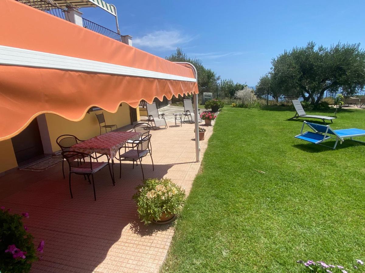 因佩里亚Casa Vista Mare - Superb Garden And Parking Included别墅 外观 照片