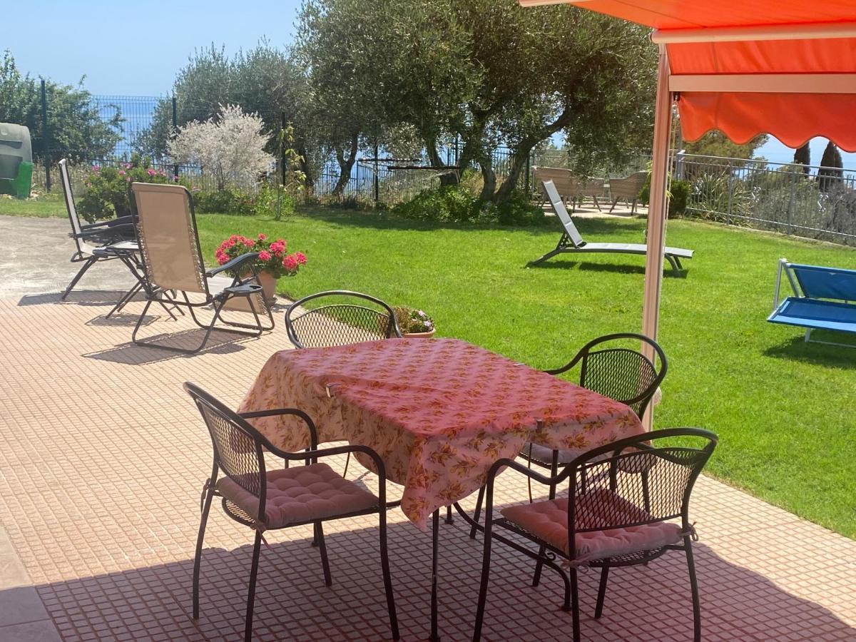 因佩里亚Casa Vista Mare - Superb Garden And Parking Included别墅 外观 照片